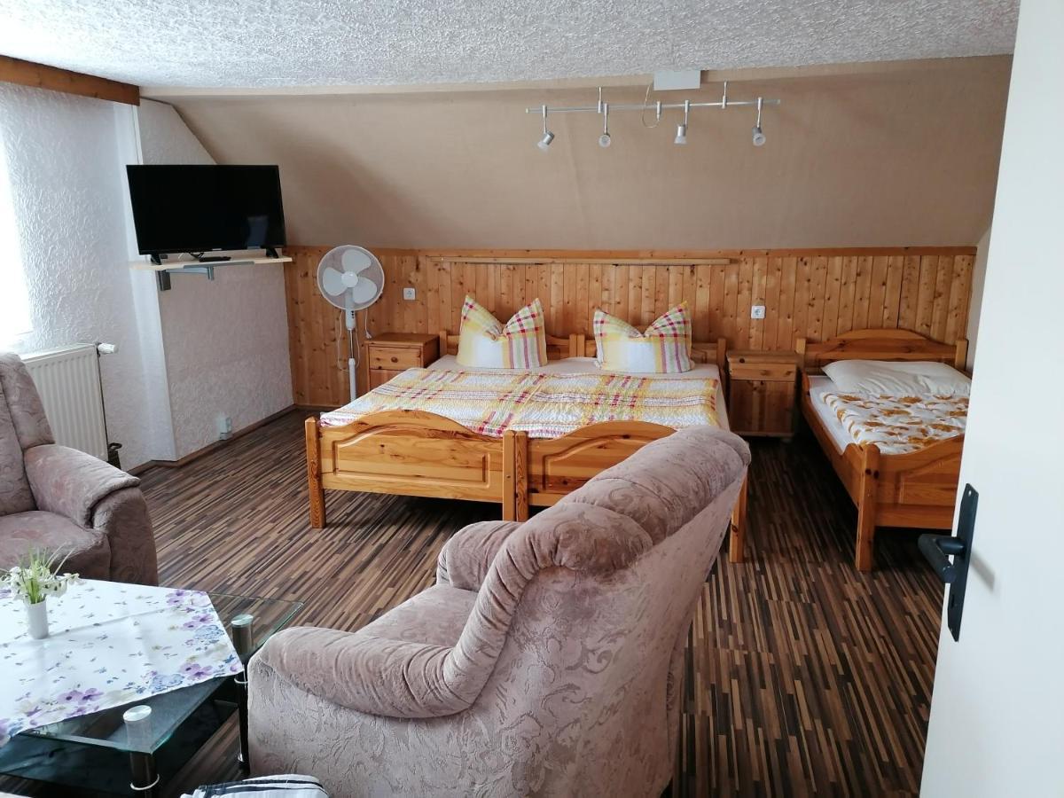 Ferienwohnung Felsblick Mittelndorf Екстериор снимка